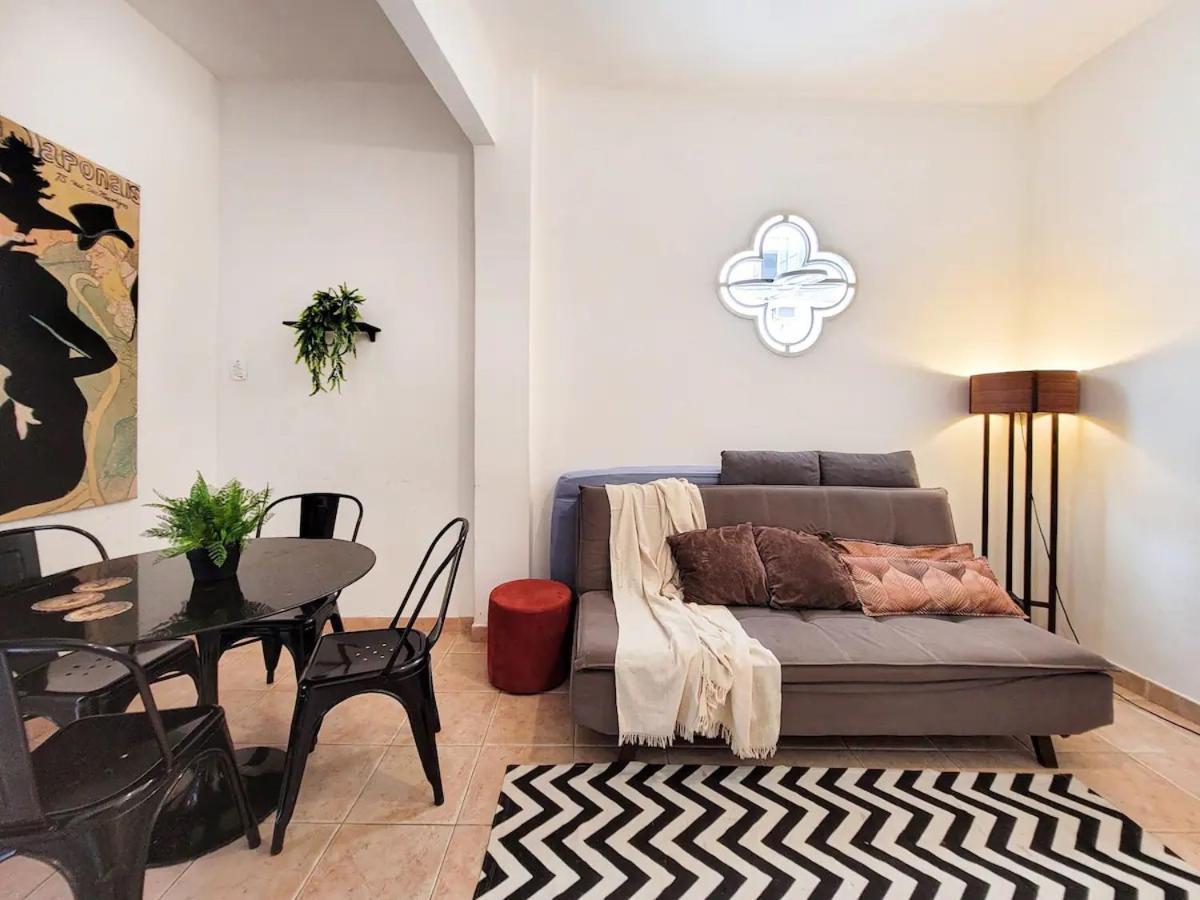 Apartemen Excelente Localizacao Em Copacabana! Perto Da E O Que Voce Precisa Tornar Sua Confortavel! Rio de Janeiro